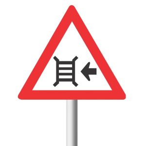 Motor gate (left) road sign (W316)