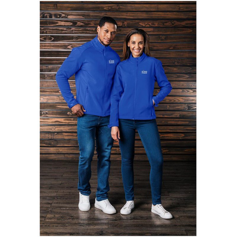 Mens Nagano Softshell Jacket Lifestyle Image