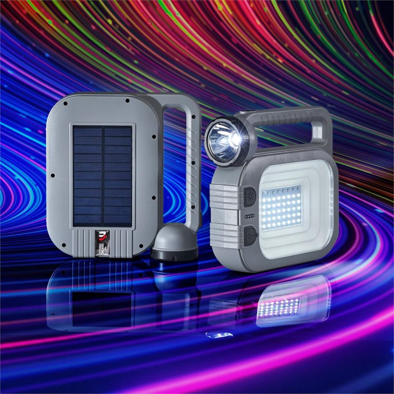 Swiss Cougar Hanoi Solar Lantern & Power Bank - 2