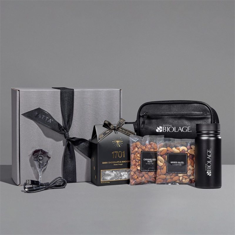 DEFAULT_1024X1024 Yatta Gentlemans Gear Hamper