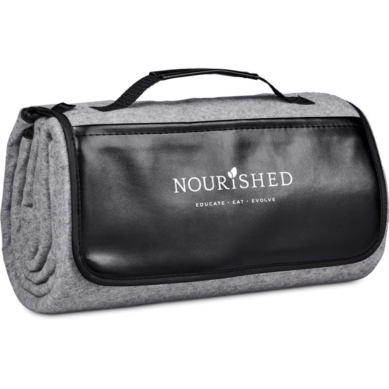 Serendipio Dunes Picnic Blanket