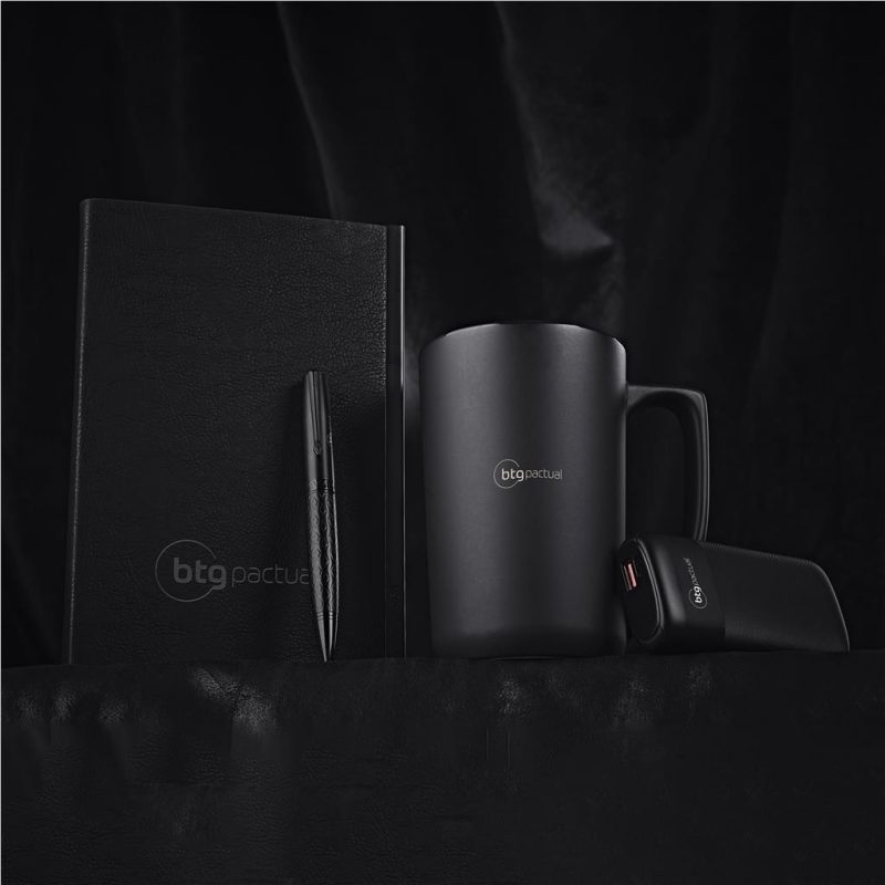 Alex Varga Elvarine Gift Set