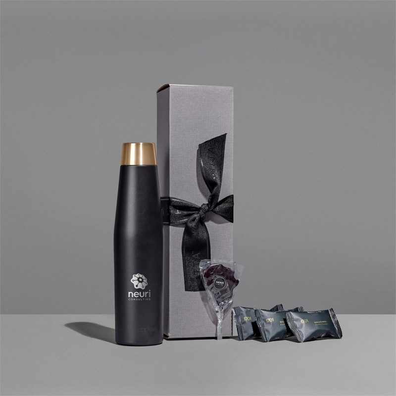 GOLD Yatta Subtly Stylish Hamper