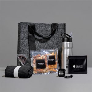 BLACK Yatta Fabulously Fit Hamper
