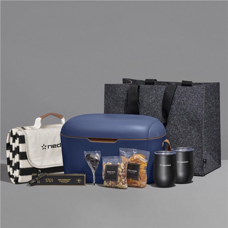 NAVY Yatta Outdoor Indulgence Hamper