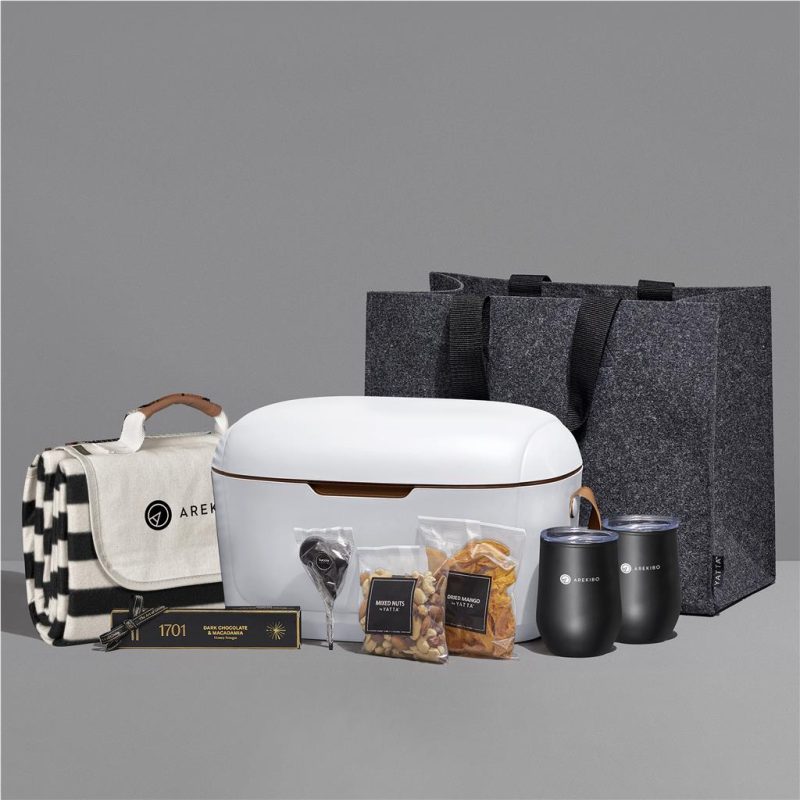 OFF WHITE Yatta Outdoor Indulgence Hamper