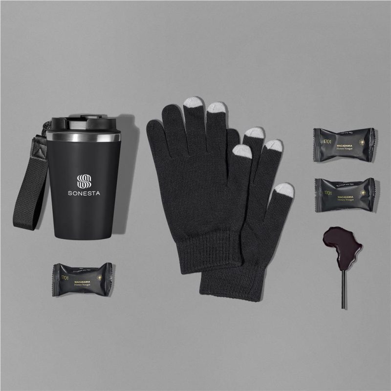 black Yatta Cute & Cosy Hamper