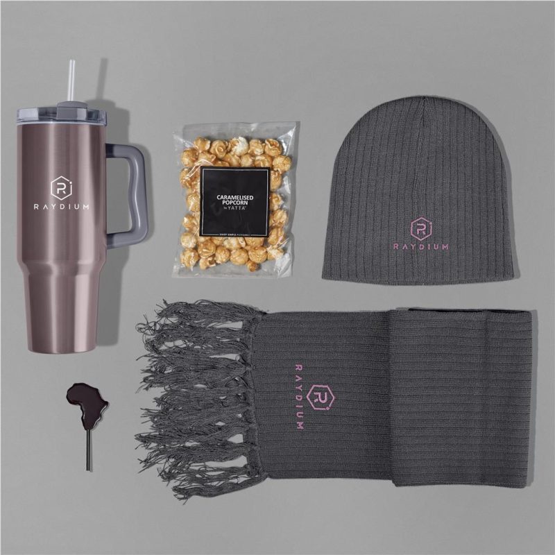 Pink Yatta Frosted Faves Hamper